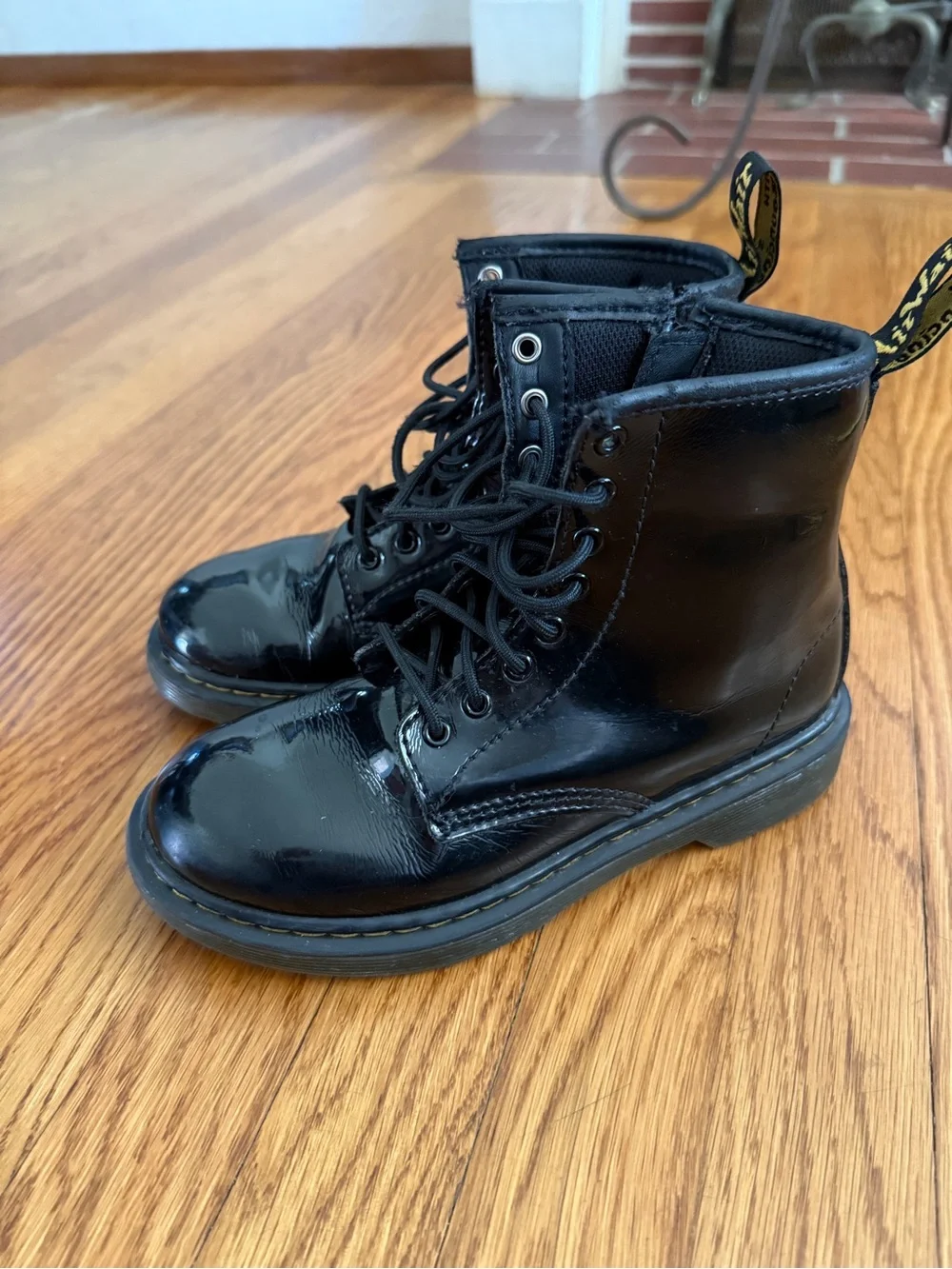 Dr Martens kids black shiny patent boots 1